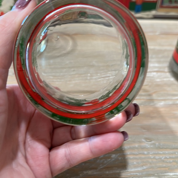 Vintage 1989 Libbey Set of 4 Holly & Berries Glasses & Box - Picture 4 of 16